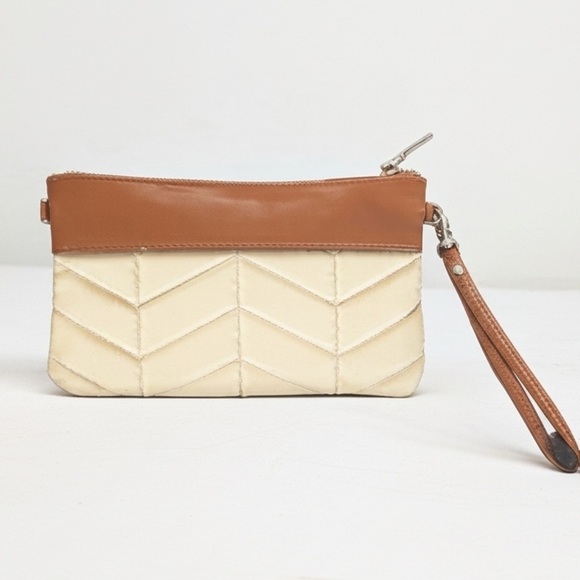 Mighty Purse Cream and Brown quilted Wristlet Clutch crossbody - Picture 2 of 4
